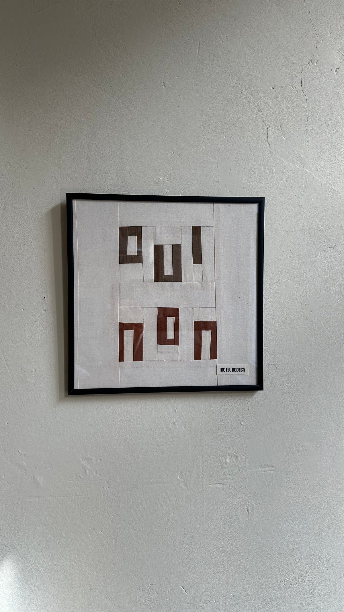 Oui | Non 1 artwork in frame