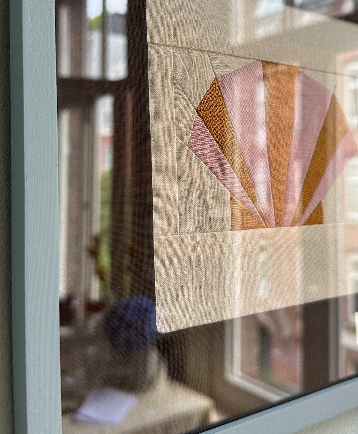 Shell Original Quilted Artwork in Frame: Yellow & Pink